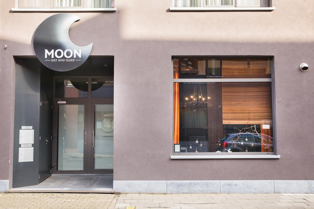 Hotel Moon Sint-Niklaas Buitenkant foto